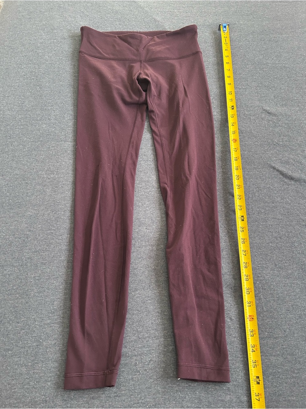 lululemon athletica low-Waist Leggings in deep plum